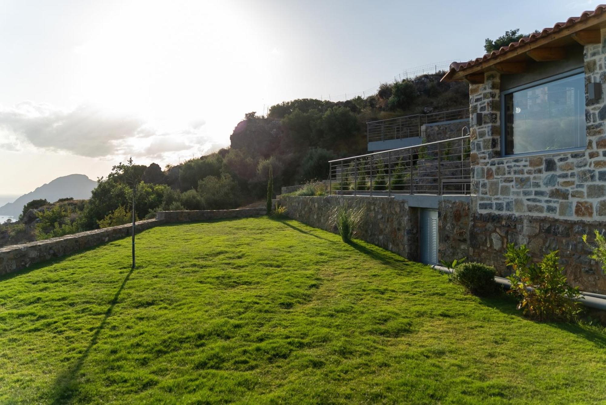 Nature Villas Myrthios Plakias Eksteriør billede